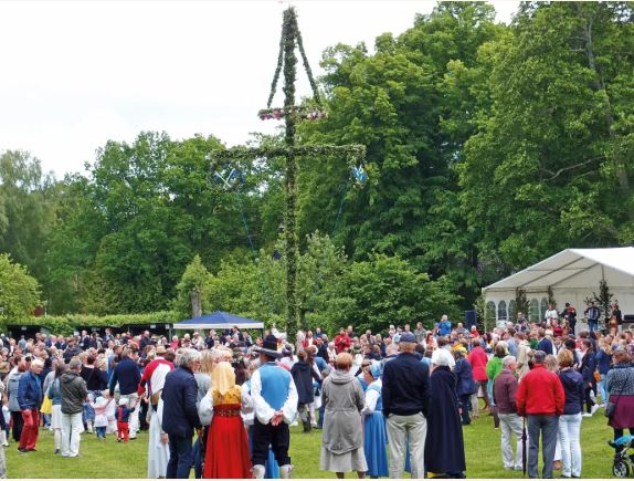 tält-midsommar-helsingborg-fest-tält-partytält-malmö-midsommarfest- festtält